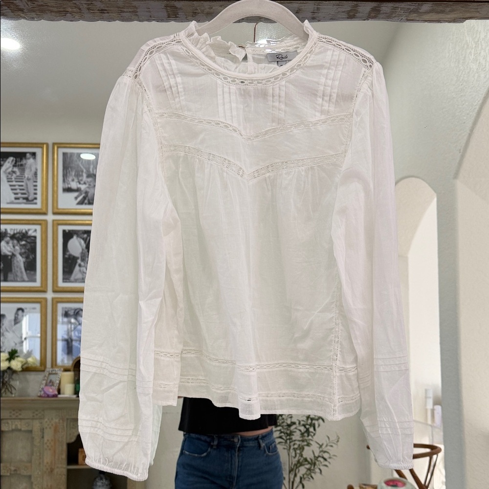 Rails 100% Cotton White Women's Blouse with Delicate Details - Picture 7 of 14